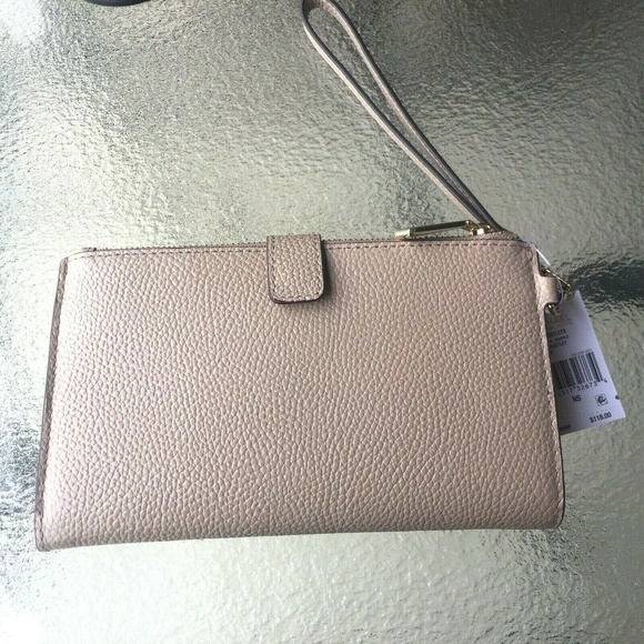 Michael Kors beige leather double zipper wristlet - Picture 2 of 7